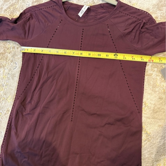 Athleta Foothill Long Sleeve Top in Maroon New - Picture 6 of 7